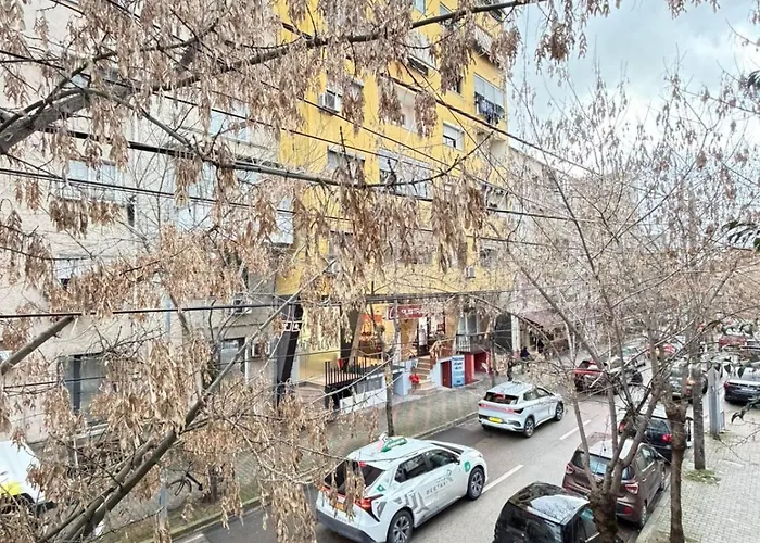 Apartment- Kamu Tirana